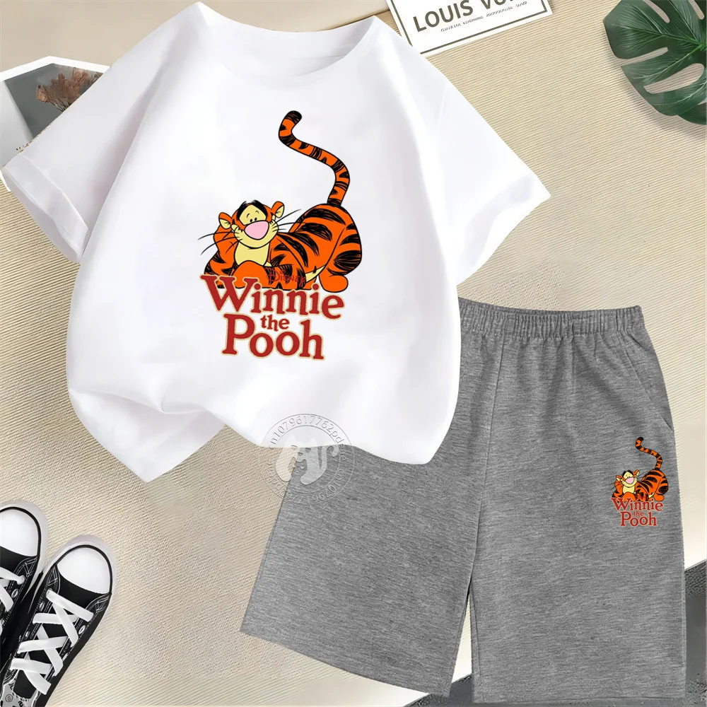 Комплект из футболки с коротким рукавом и шортов 100% хлопка