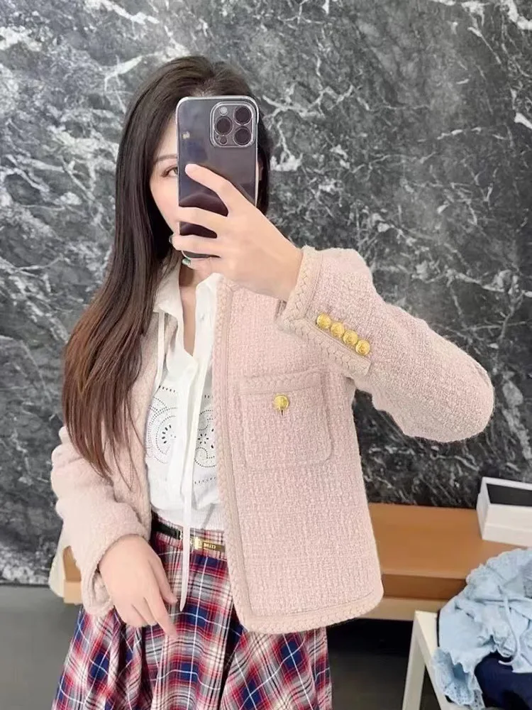 Женский твидовый кардиган с круглым вырезом