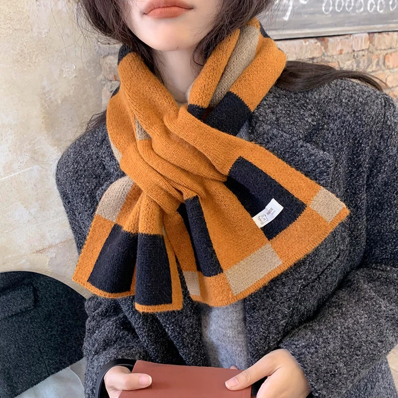 

Зимняя фотография от MoriBty, Рождественская зеленая красная маленькая Шейная повязка с перекрестными ремешками, Студенческая Корейская версия