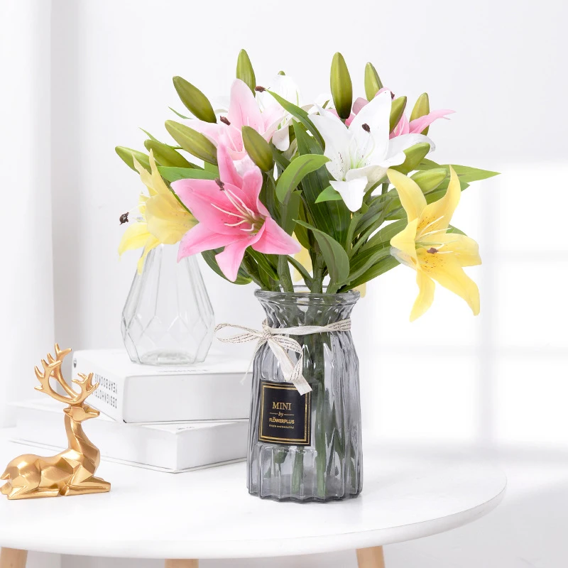 

Lily Artificial Flowers Bouquet Silk Fake Flowers Garden Wedding Marriage Decoration For Home Decor DIY Vases Plants Accessories