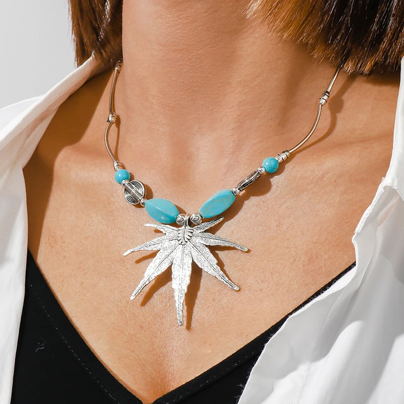 

Tibetan Silver Alloy Maple Leaf Necklaces for Women Turquoises Stone Beads Ethnic Necklace Girls Party Holiday Jewelry Gifts