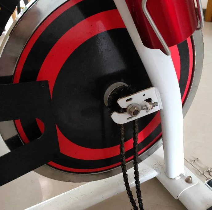 Вращающийся велосипедный центральный осевой тренажерный зал фитнес-центр