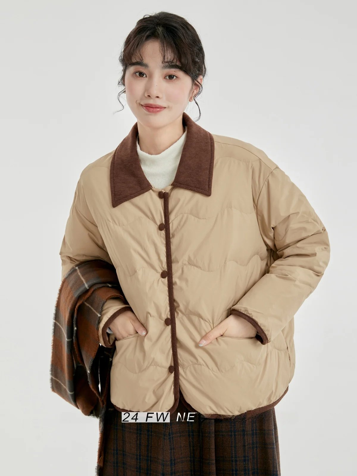 Короткий женский пуховик Advanced Sense на утином пуху Xijing новинка зимы 2024 супер