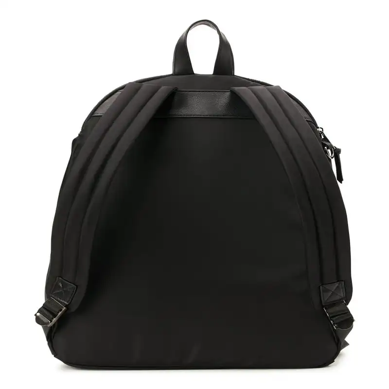 

Stylish & Functional Junior Dome Zip Backpack, Sleek Black Design Perfect for School or Everyday Use.