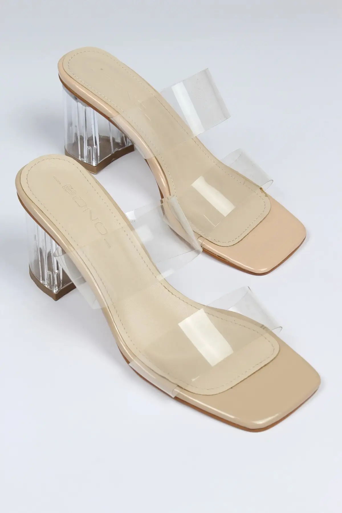 

Classic transparent women slippers with heels