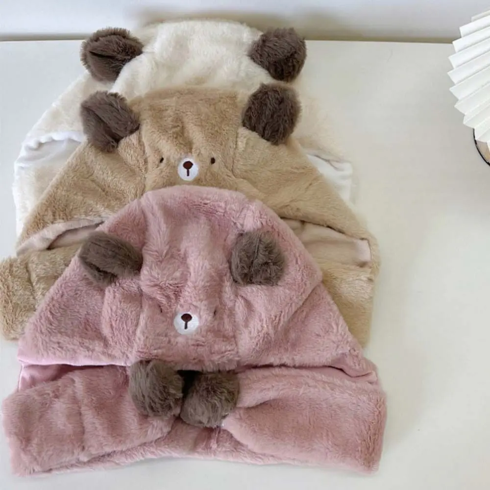 Рисунок 3 - Однотонная плюшевая шапка с медведем