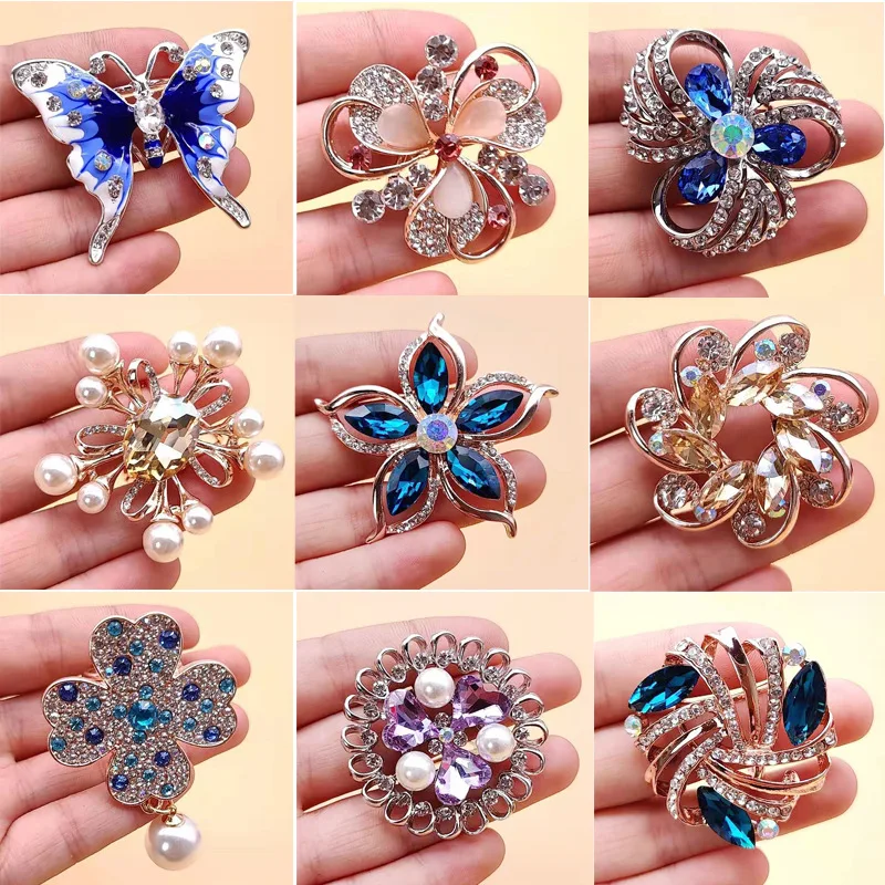 

Trsince 31 Style Wholesale Women Men Jewelry Gift Collar Decor Badge Corsage Antique Jewelry Accessories Gorgeous Noble Dresses