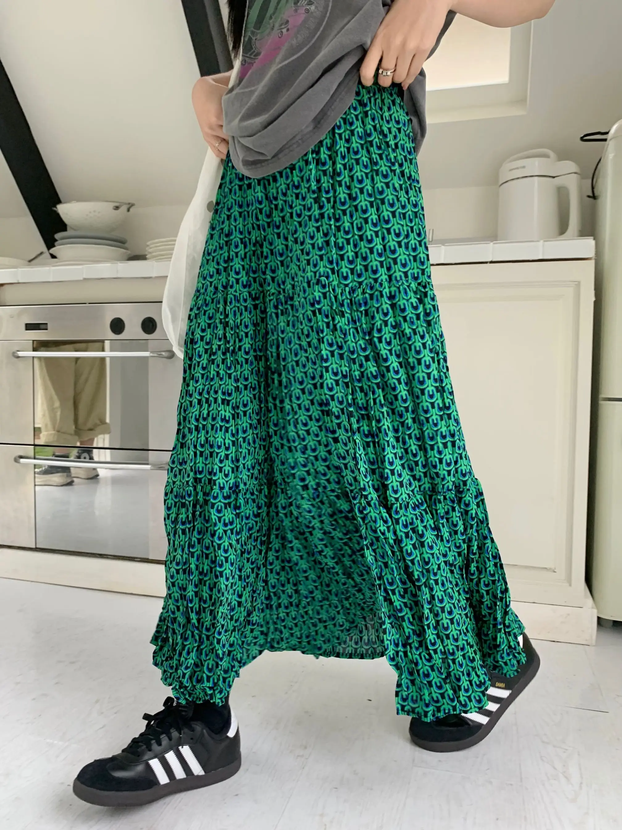 

Женская плиссированная юбка с зелеными цветами, корейская мода, летняя одежда y2k 2023, женские юбки в стиле бохо, винтажная эластичная талия, Новинка