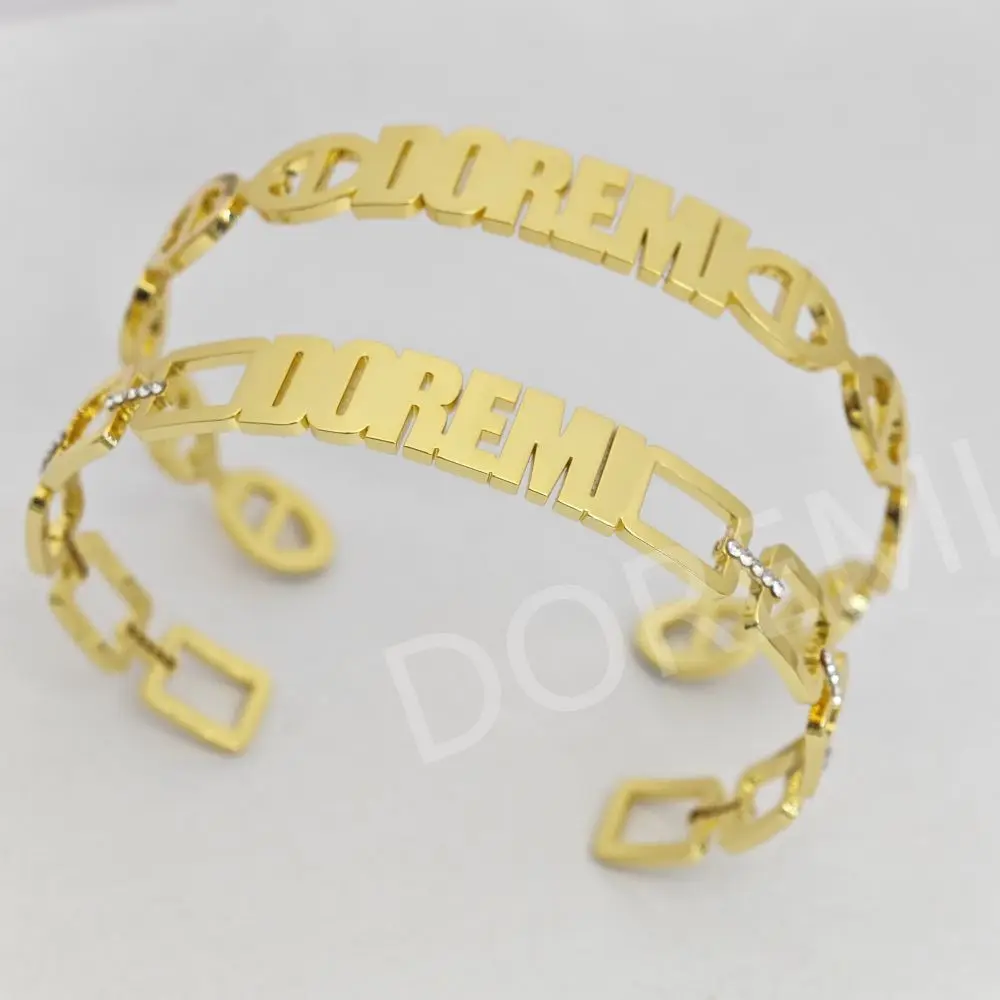 Браслет-манжета DOREMI на заказ с именной пряжкой дизайн персонализированный