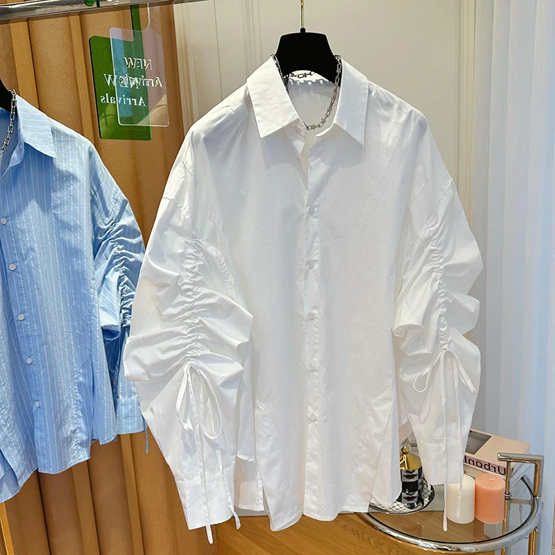 Женская блузка с отложным воротником и длинными рукавами