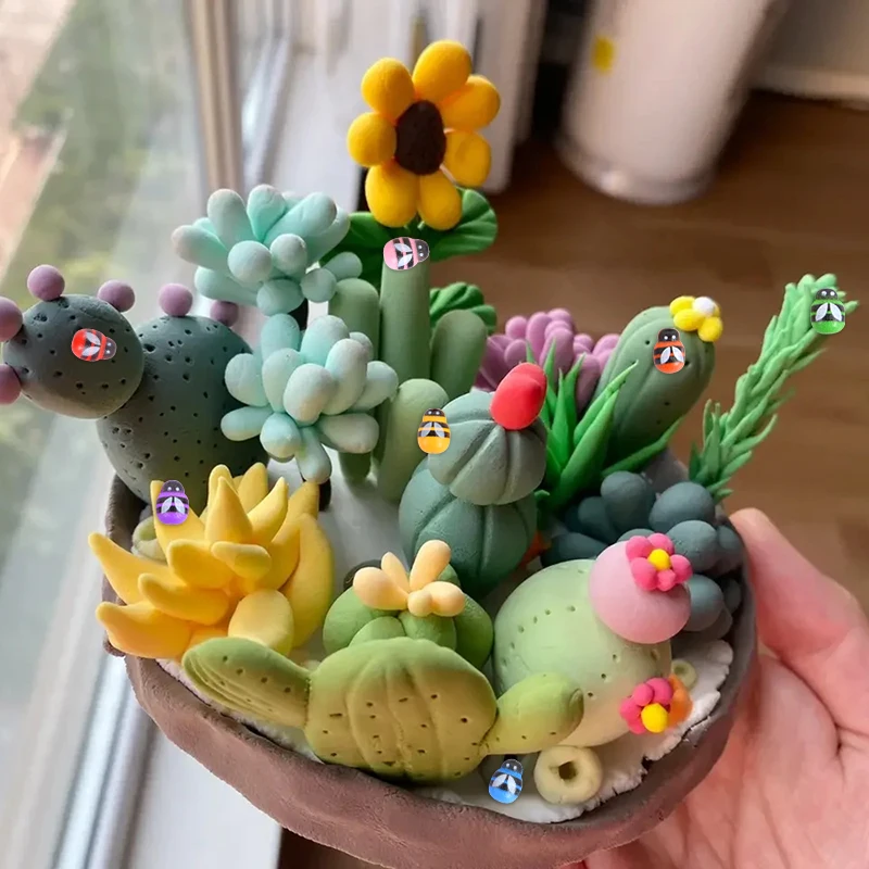 100 шт. деревянные разноцветные божьи коровки с клеем