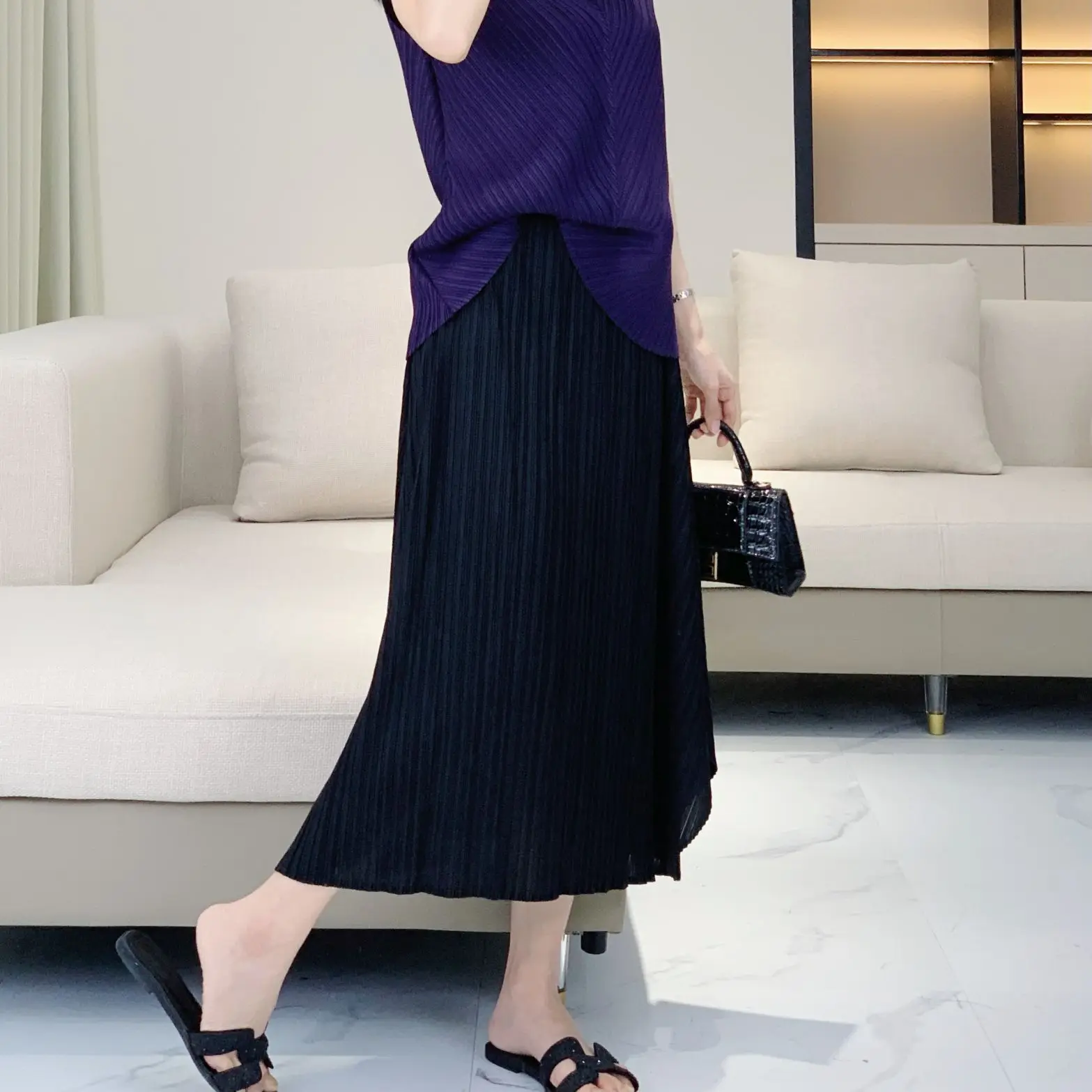 Женская плиссированная юбка с разрезом по бокам однотонная Повседневная простая