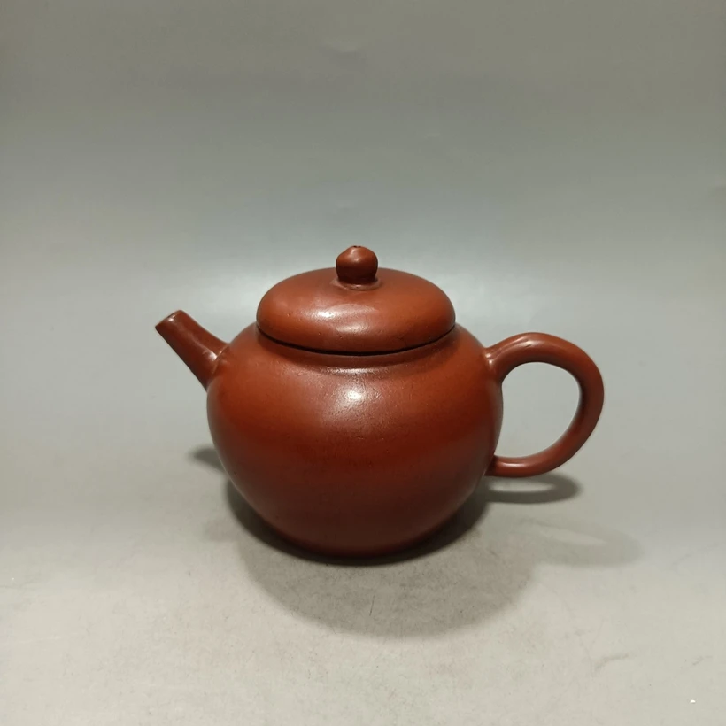 

Chinese Yixing Tea Pot Handmade Red Clay Teapot Yi Gong 200CC