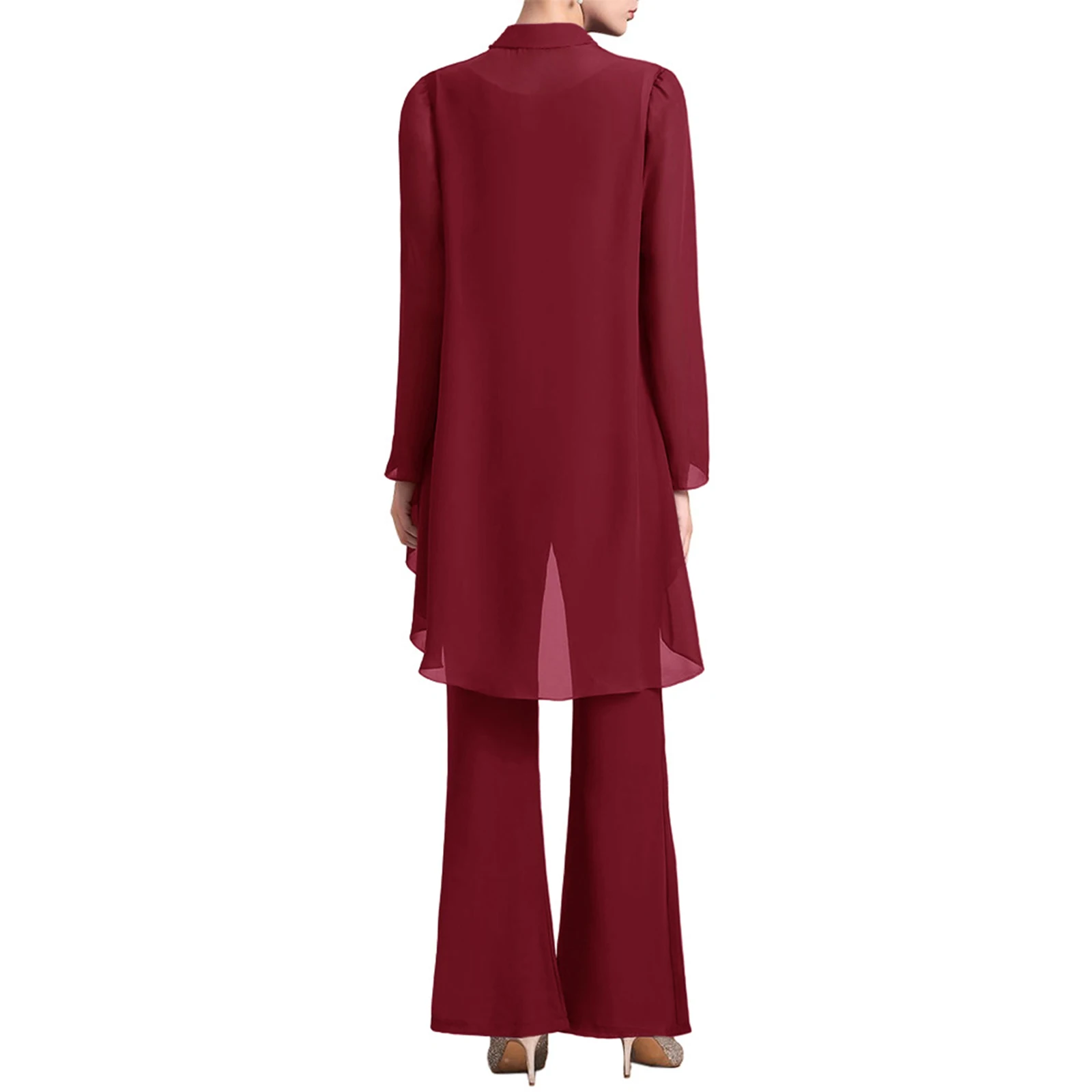 Женский костюм для коктейльной вечеринки