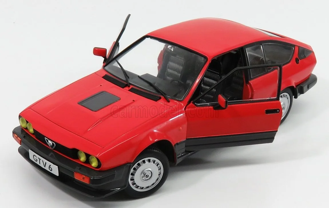 

Solido 1:18 Alfa Romeo Alfetta GTV6 1984 Limited Collector Edition Metal Model Toy Gift