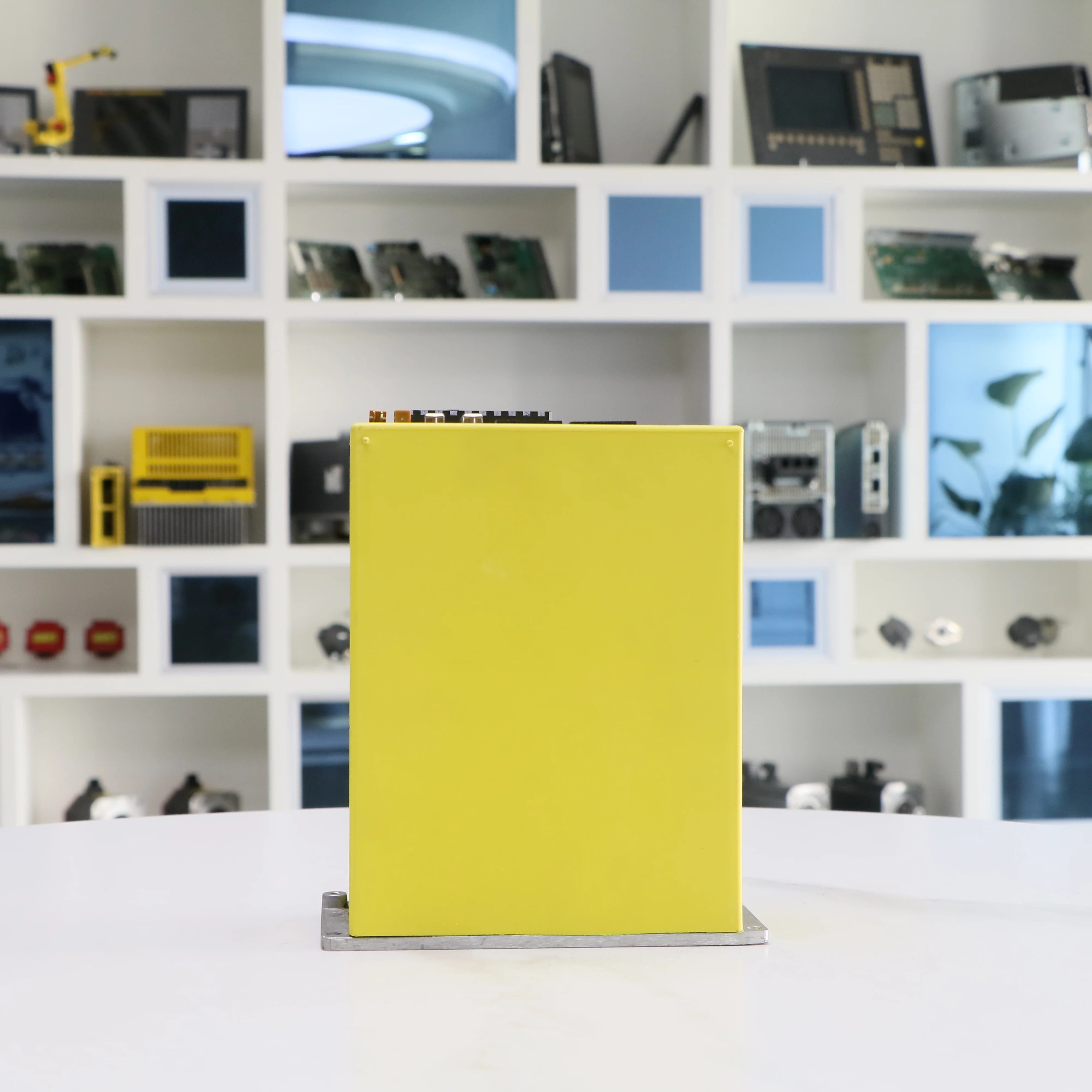 Усилитель Fanuc A06B-6093-H111