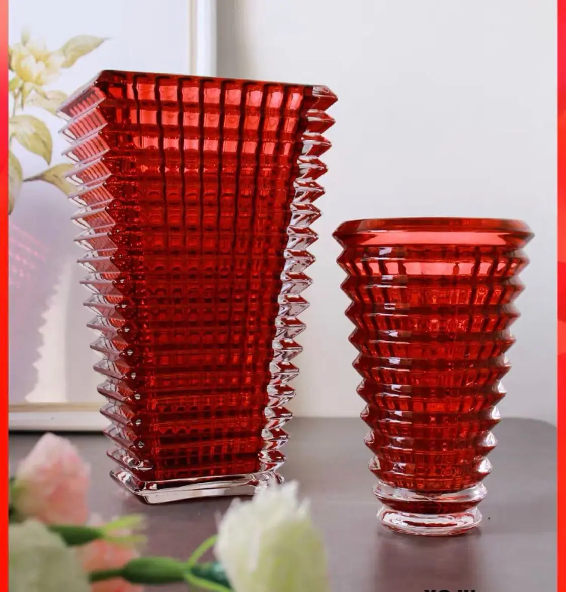 

Креативная ваза из алмазного стекла, роскошная декоративная бутылка, красная круглая цветная хрустальная ваза, стандартная ваза