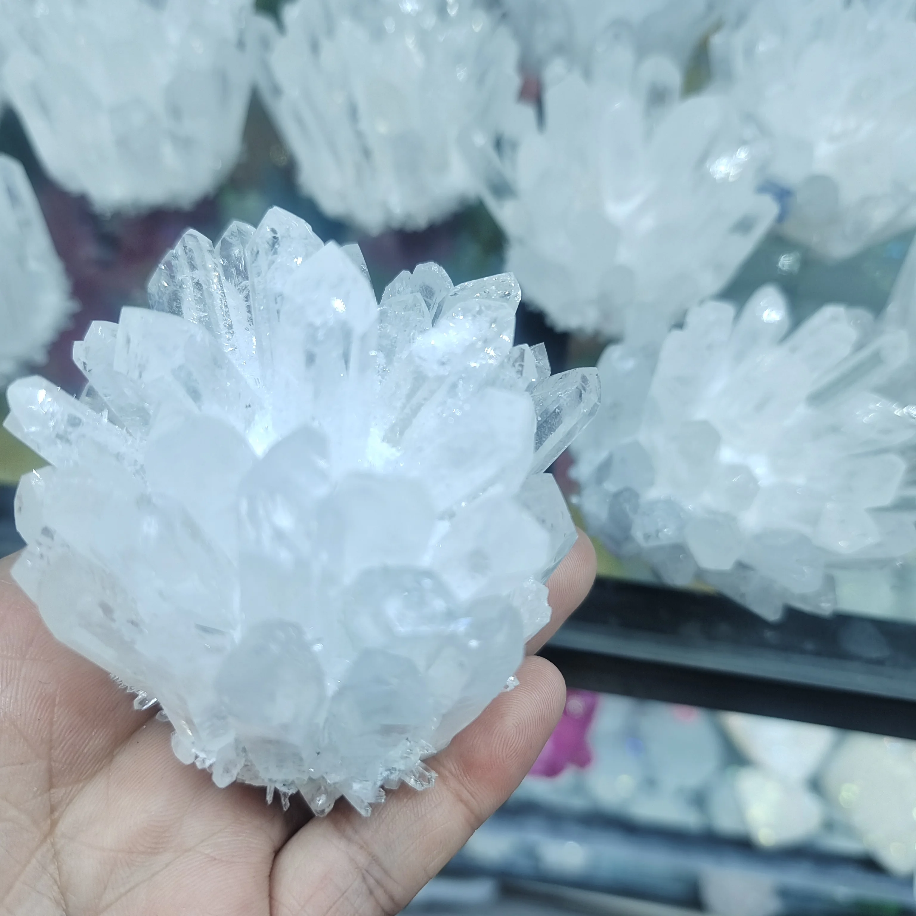 

Natural Rare White Quartz Crystal Cluster Mineral Specimen Healing Home Office Aquarium Decoration Gift