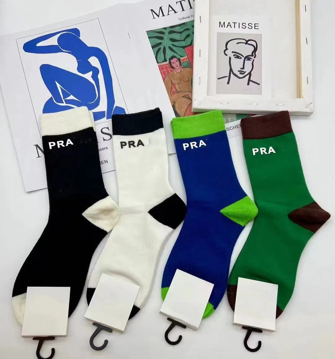 

4 Pairs Trendy Socks Women's Printed Letters Fashion Korean College Style Tube Sock Cotton Casual Sports Socks Summer Streetwear