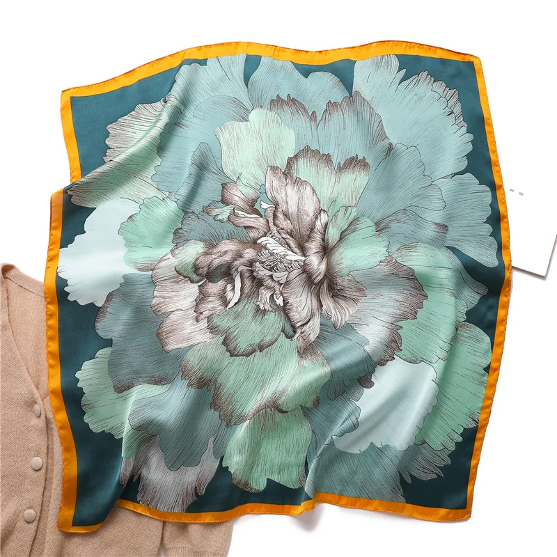 

Floral Print Handkerchief Neck Scarves Female Small Shawls Bandana Head Hijab Scarfs Fashion Headband Silk Scarf Women 70*70CM