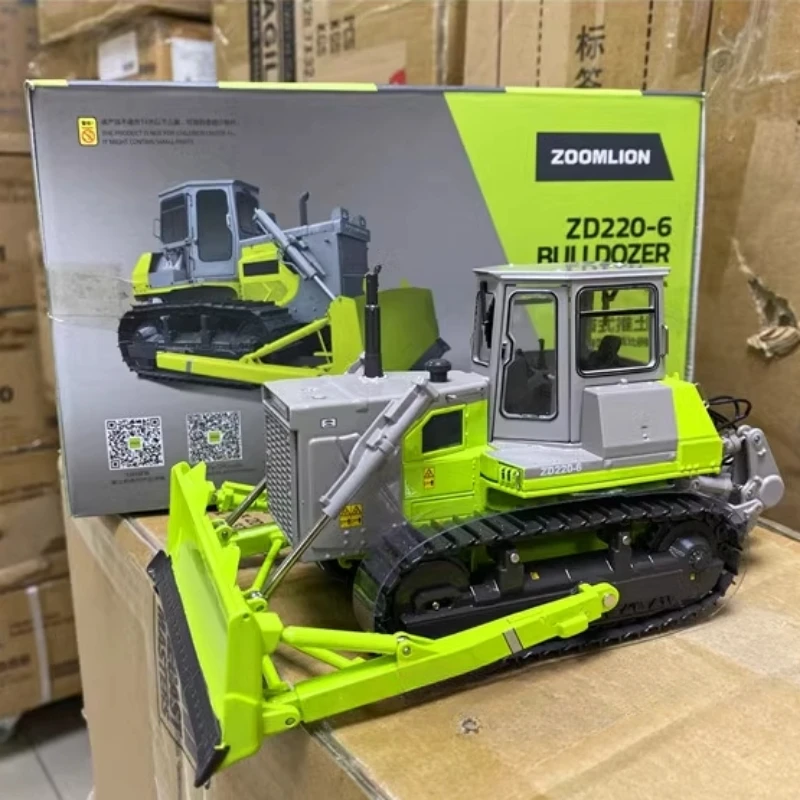 Коллекционная модель автомобиля из сплава