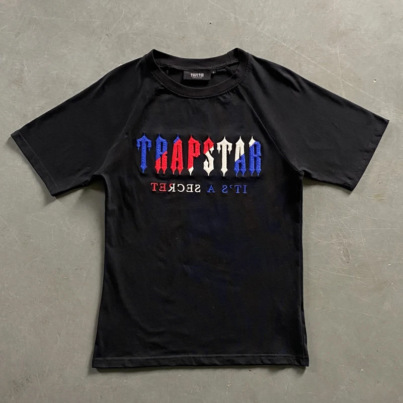

Oversized Suit Trapstar T-shirts High Quality Blue Red Towel Embroidery Short Sleeve 2023 New Summer Casual Shorts Set Dropship