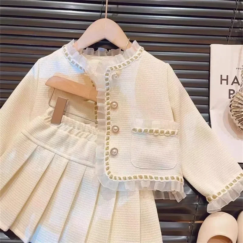 Комплект одежды для девочки