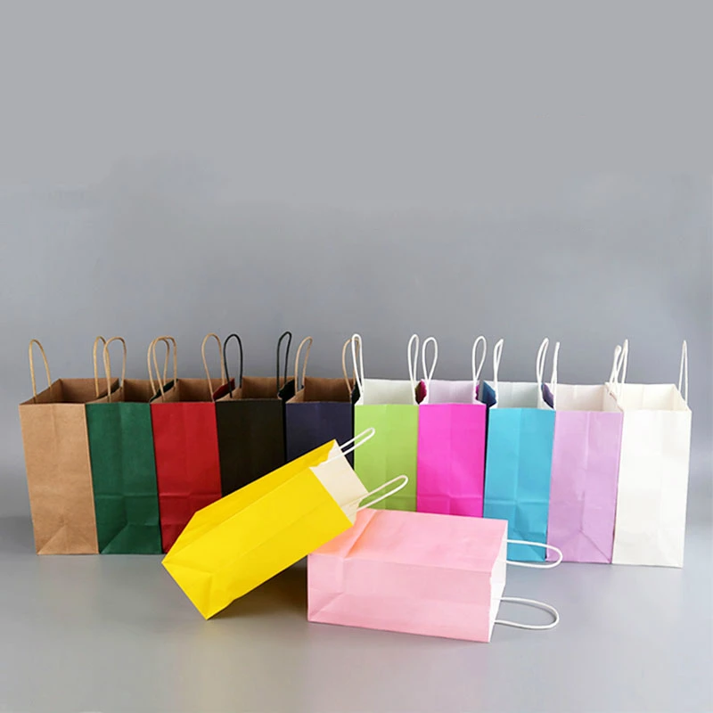 

10/20/30/40/50pcs lot color kraft paper bag with handles 21x15x8cm Festival gift bag High Quality shopping bags