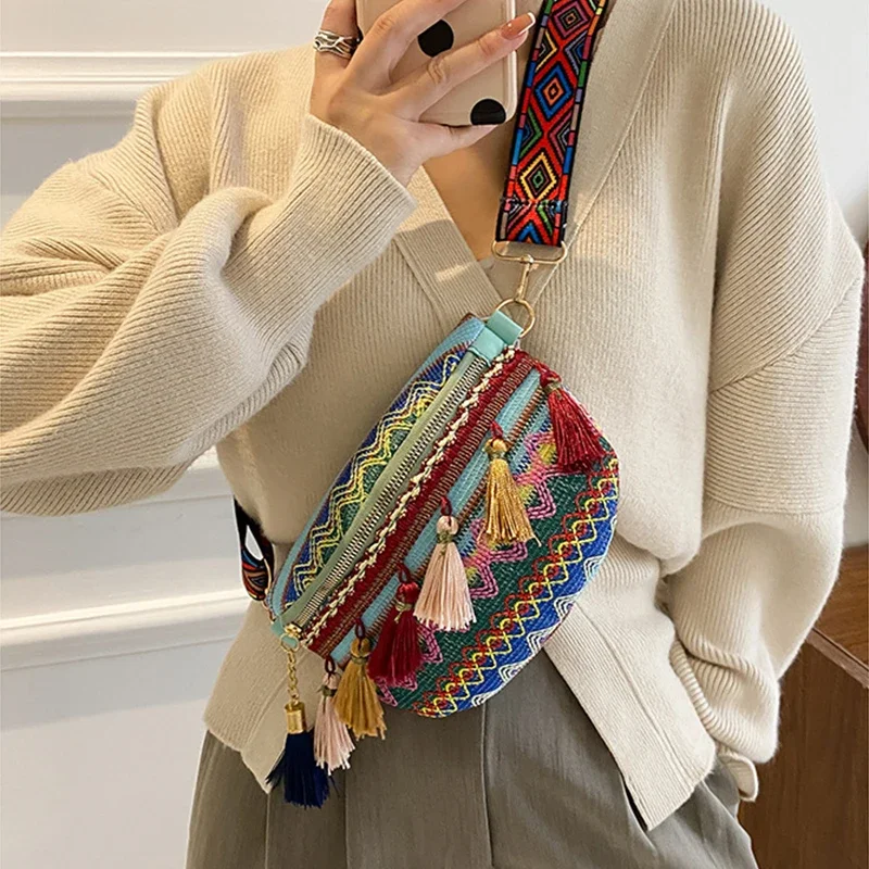 

Women Folk Style Waist Bag with Adjustable Strap Variegated Color Fanny Pack with Fringe Decor Crossbody Chest Bags Fashion