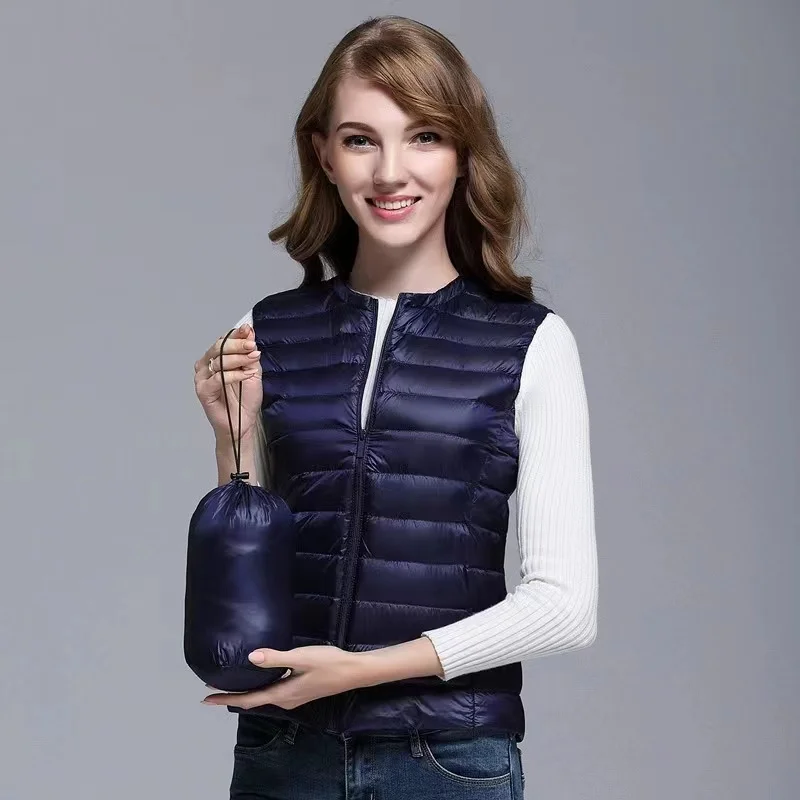 2023 New Ultra Light Down Vest Women Short Vest Windproof Lightweight Warm Waistcoat Female Sleeveless 90% White Duck Down Coat