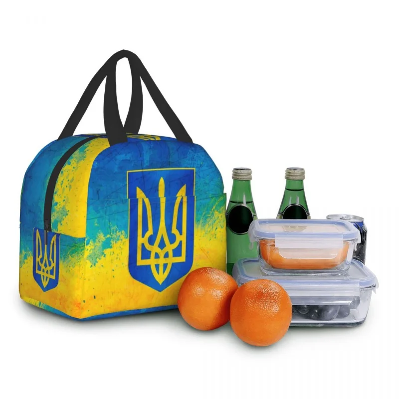 Рисунок 6 - Герб Украины для кемпинга и путешествий