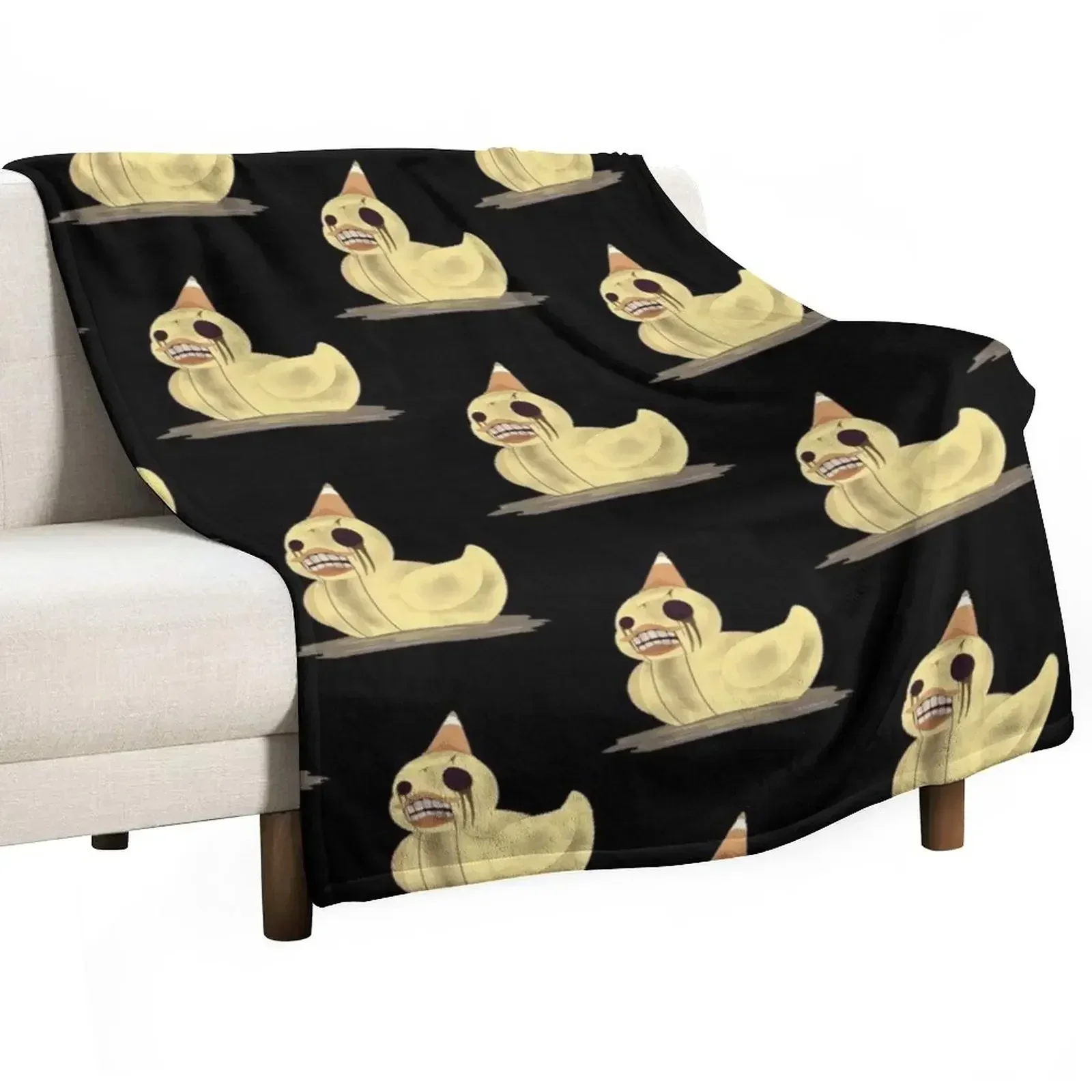 Пляжное многофункциональное одеяло Dark deception dread ducky