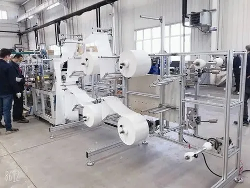 YG Factory новый дизайн машина для изготовления хирургических масок нетканых