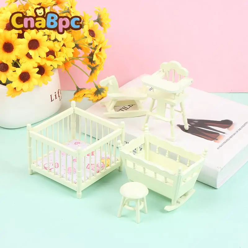 

5 шт./компл. 1:12 миниатюрный кукольный домик мебель для детской комнаты кроватка Колыбель детский обеденный стул Троян лошадь набор мебели дл...