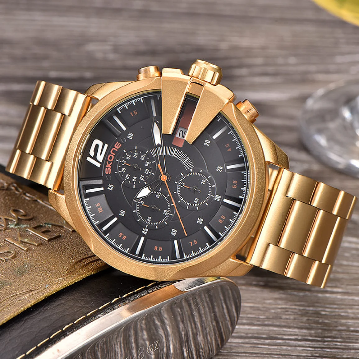 

Часы наручные Skone Мужские кварцевые с хронографом, Роскошные военные водонепроницаемые золотистые, из нержавеющей стали
