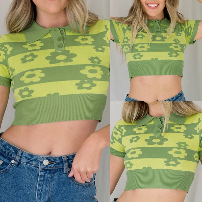 

Женский трикотажный свитер с цветочным рисунком