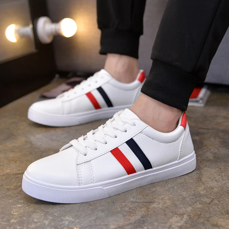 

2022 Spring and Summer New Korean Men's Board Shoes White Shoes Breathable Sports Shoes Wild Lace-up Casual Men's Shoes