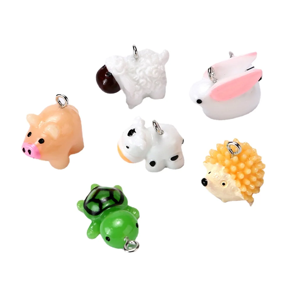 

10Pcs/Lot Animals Charm Resin 3D Cow Sheep Pig Bee Dog Chicken Pendant For Earring KeyChain Diy Crafts Jewelry Making Findding