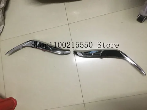 Сменные хромированные накладки на передний бампер для Toyota Land Cruiser LC200 2016-2020