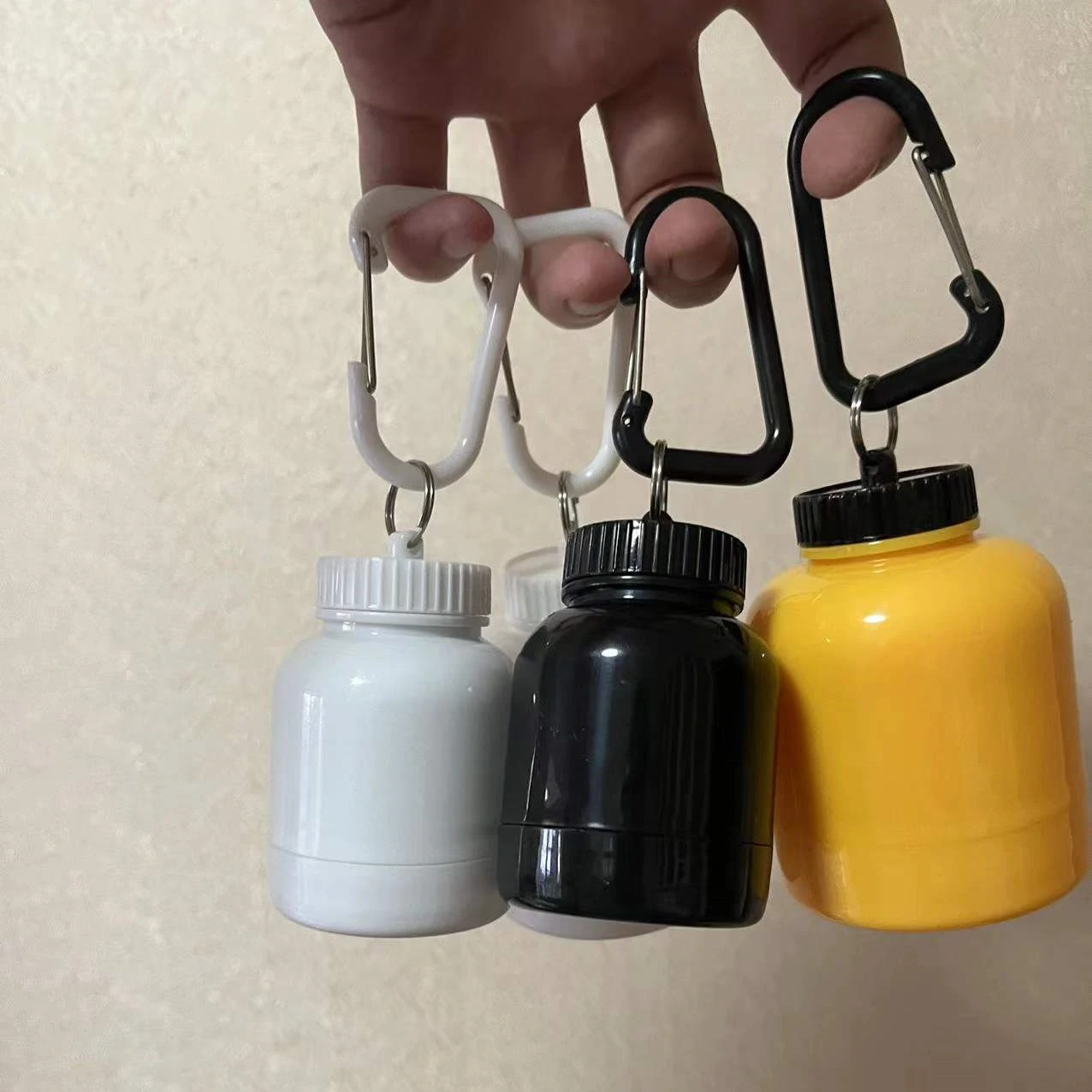 

protein powder container pill organizer Protein Keychain Sport nutrition Water bottle sport Whey protein key chain supplement
