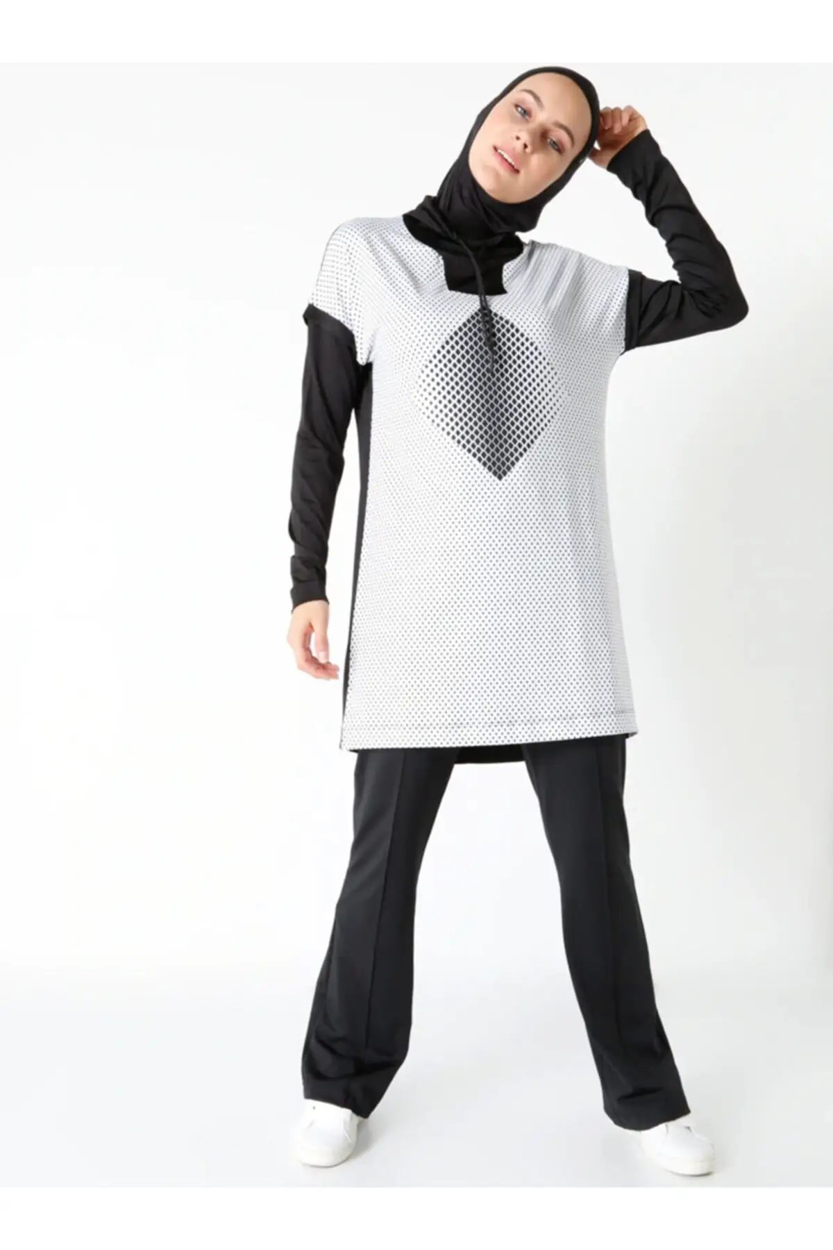 

Six Women Black esoft financing 432 229 Women's Islamic Clothing Pants