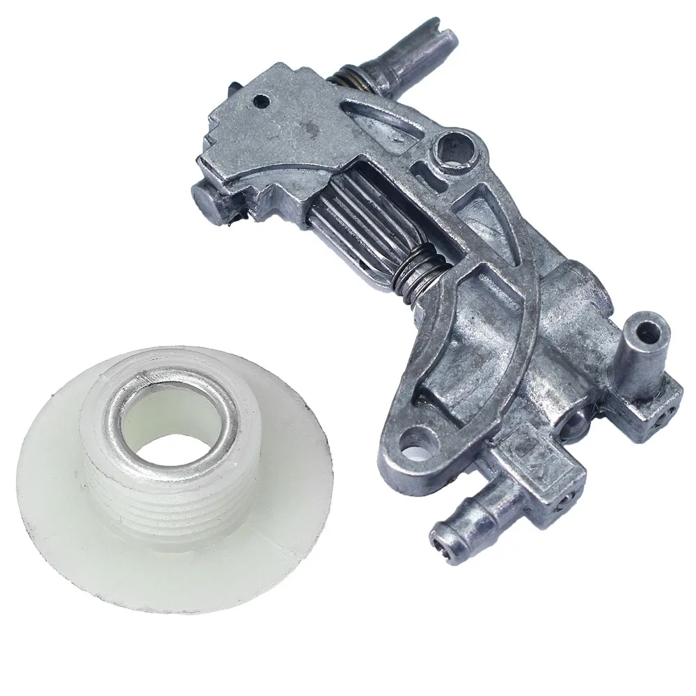

Replacement Chainsaw Parts Oil Pump and Worm for Chinese Gasoline Chain Saw 45cc 52cc 58cc