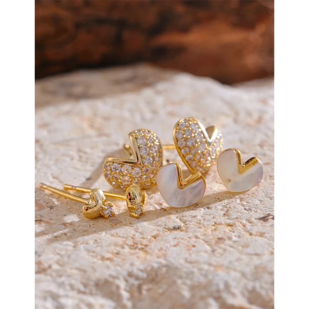 Женские серьги-гвоздики с натуральным цирконием 14 к