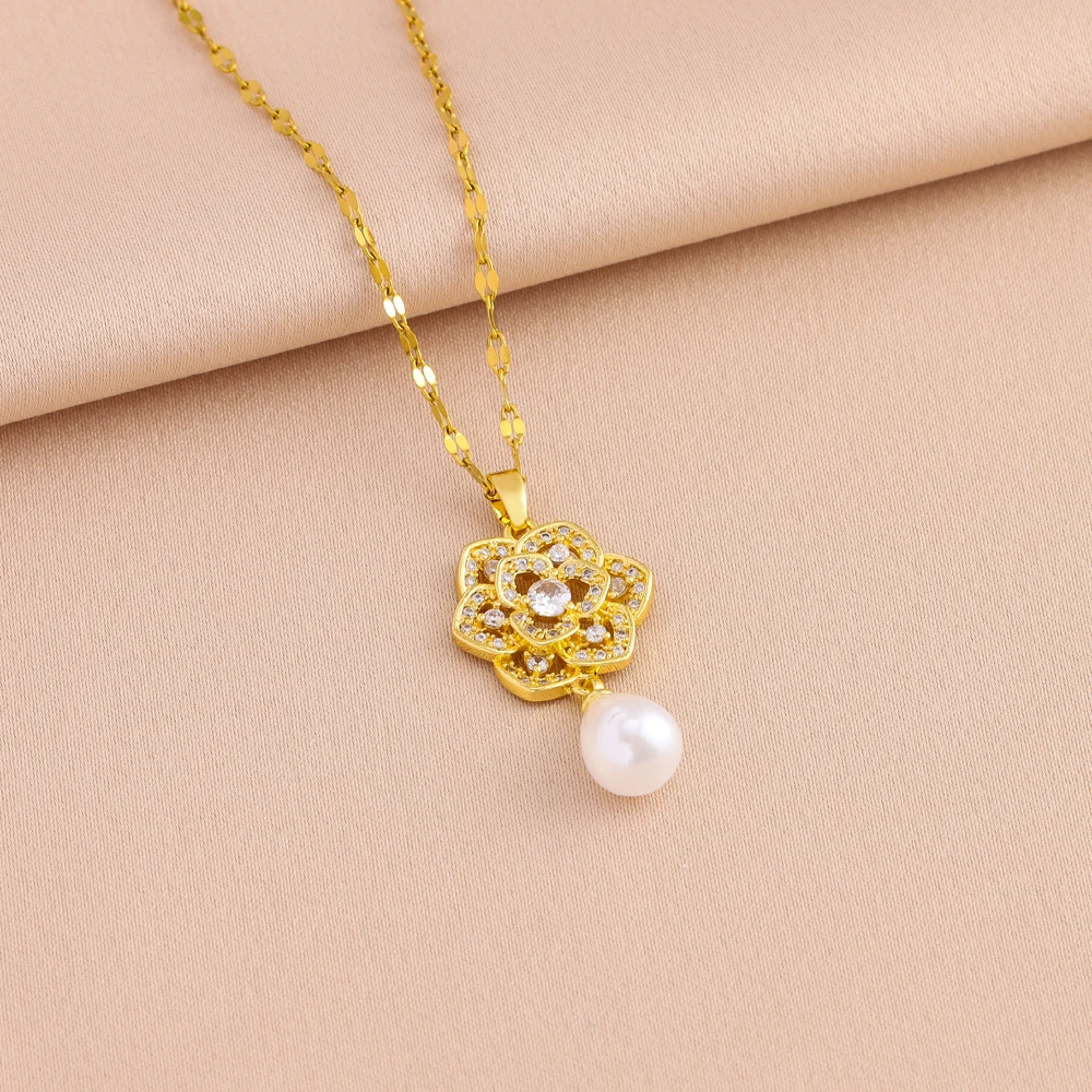 Женский комплект из колье и серёг циркона жемчуга