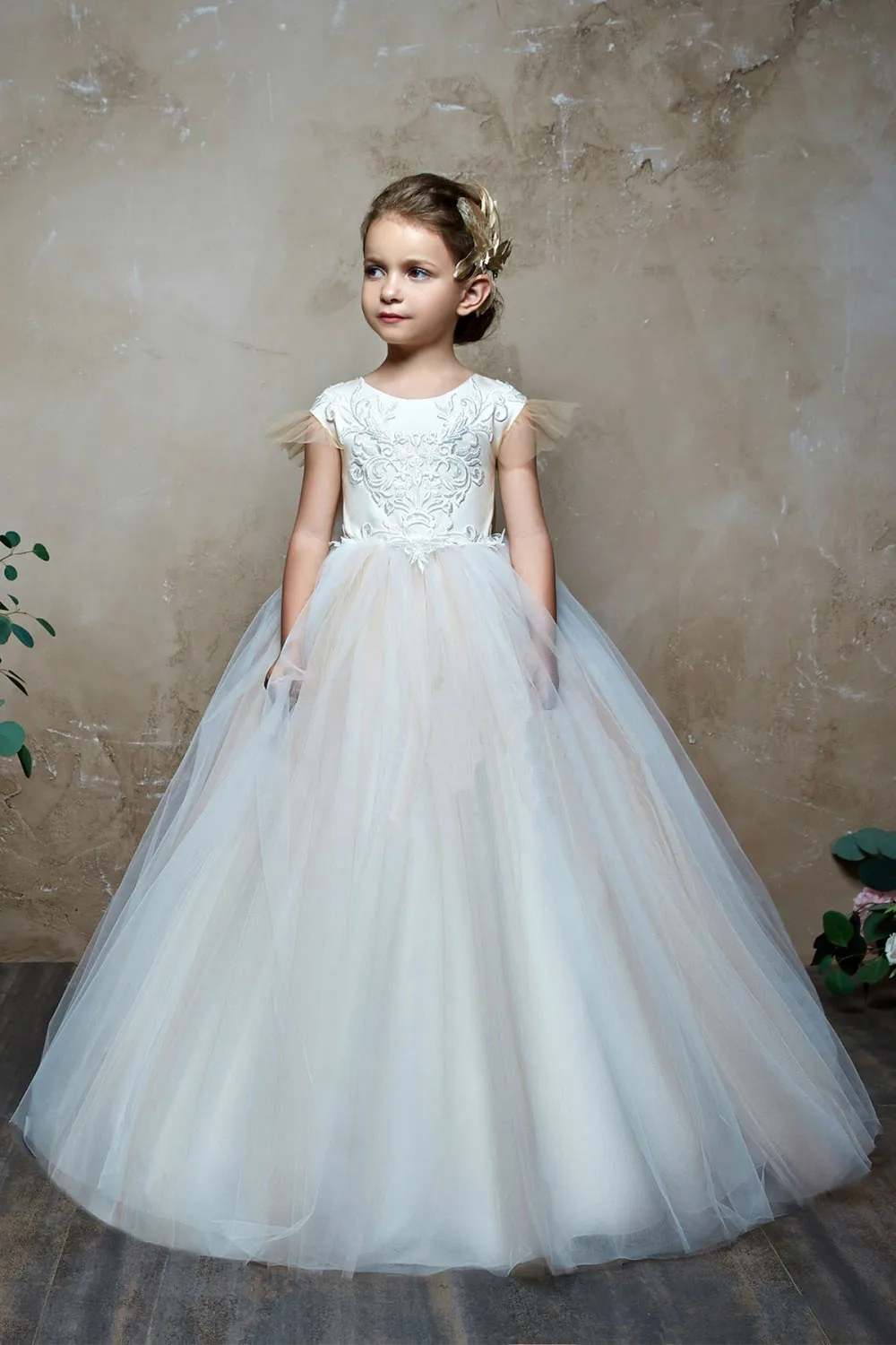 

Princess Lace Bow Flower Girl Dresses Sleeveless First Communion Gowns bridesmaid Wedding Party formal Dresses Teen Pageant Gown