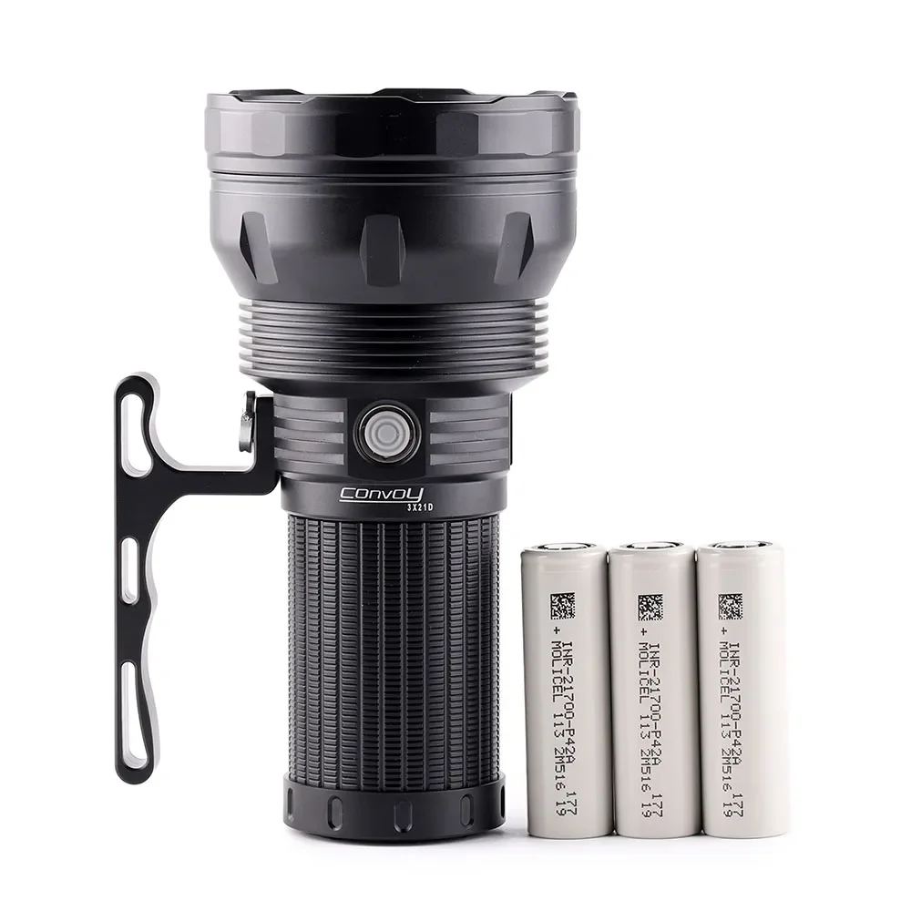 

Convoy 3X21D SBT90.2 7000lm flashlight