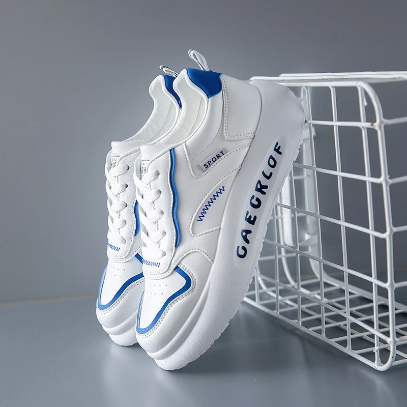 

Кроссовки женские на шнуровке, из ПУ кожи, на весну