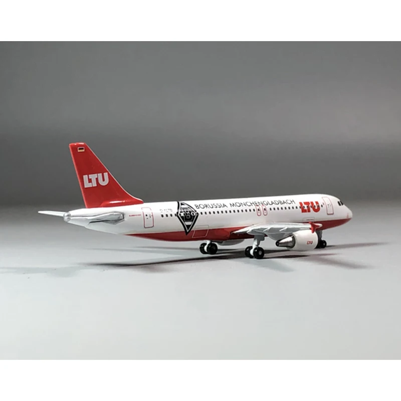 

1:500 German Airlines A320 D-ALTB Passenger Aircraft Aircraft Model Static Display Professional Collection Model