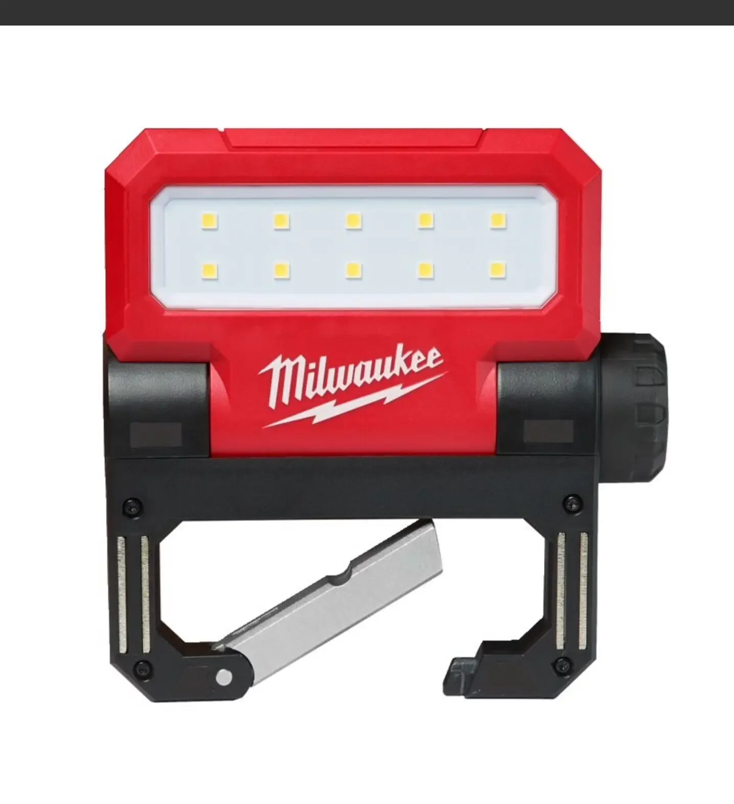 Разъем USB для зарядки от MILWAUKEE