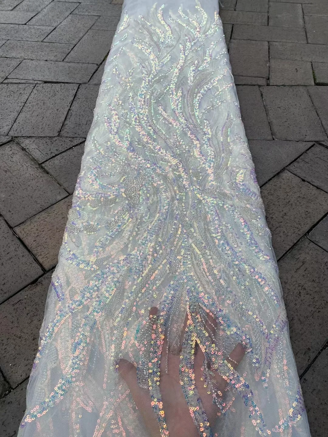 

2023 кружевная ткань ручной работы французский, из Нигерии Тюль 2022 Высококачественная вышивка блестками африканские бусины кружевная ткань для свадебного платья